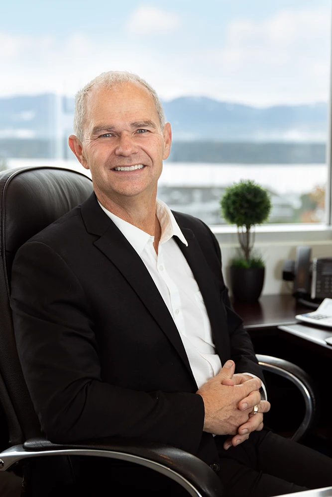 PORTRAIT_investment_portfolio_management_real_estate_REIT_Alitis_private_stocks_bonds_fixed_income_investor_independent_firm_Advisor_financial__Comox_Valley_Vancouver_Island_Victoria_Nanaimo_210