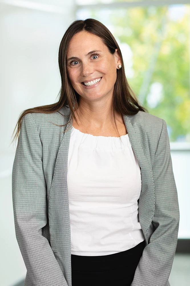 PORTRAIT_investment_portfolio_management_real_estate_REIT_Alitis_private_stocks_bonds_fixed_income_investor_independent_firm_Advisor_financial__Comox_Valley_Vancouver_Island_Victoria_Nanaimo_230