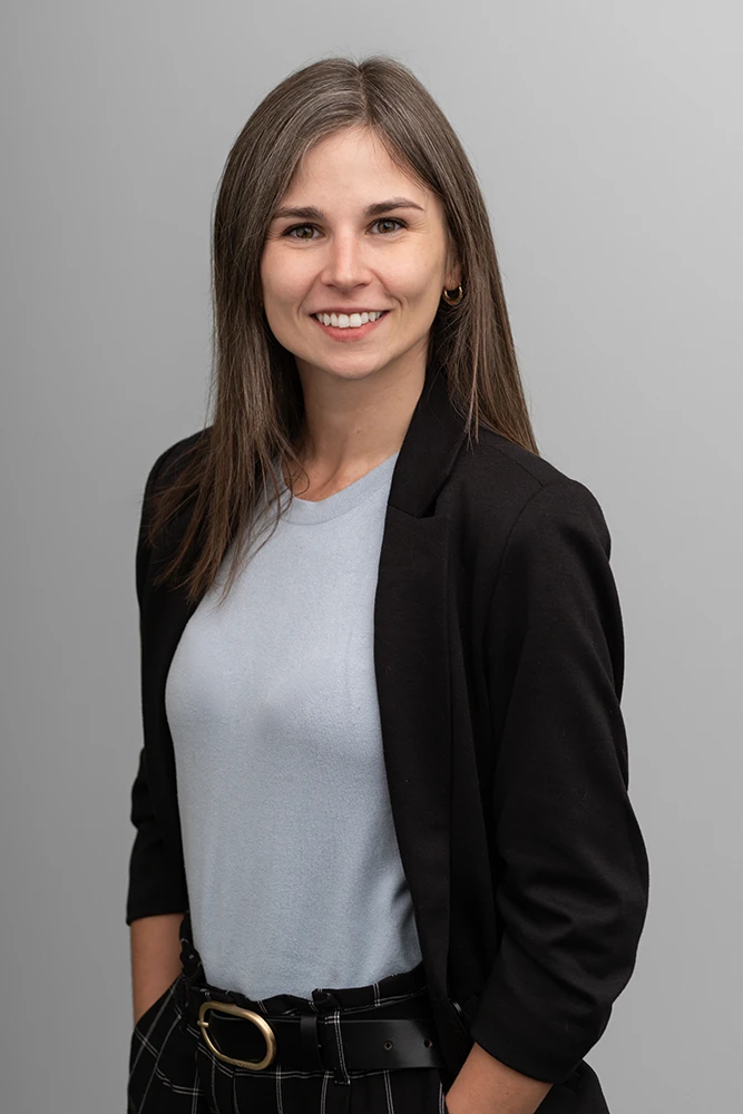 PORTRAIT_investment_portfolio_management_real_estate_REIT_Alitis_private_stocks_bonds_fixed_income_investor_independent_firm_Advisor_financial__Comox_Valley_Vancouver_Island_Victoria_Nanaimo_274