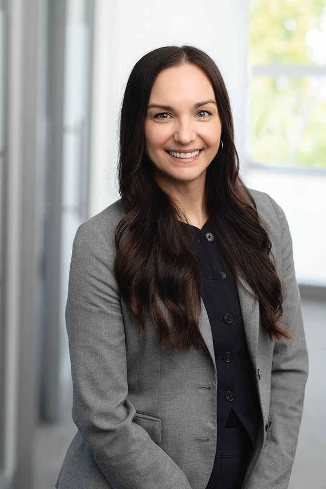 PORTRAIT_investment_portfolio_management_real_estate_REIT_Alitis_private_stocks_bonds_fixed_income_investor_independent_firm_Advisor_financial__Comox_Valley_Vancouver_Island_Victoria_Nanaimo_296