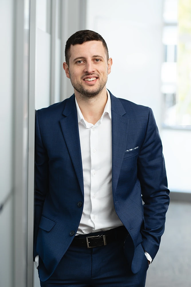 PORTRAIT_investment_portfolio_management_real_estate_REIT_Alitis_private_stocks_bonds_fixed_income_investor_independent_firm_Advisor_financial__Comox_Valley_Vancouver_Island_Victoria_Nanaimo_298